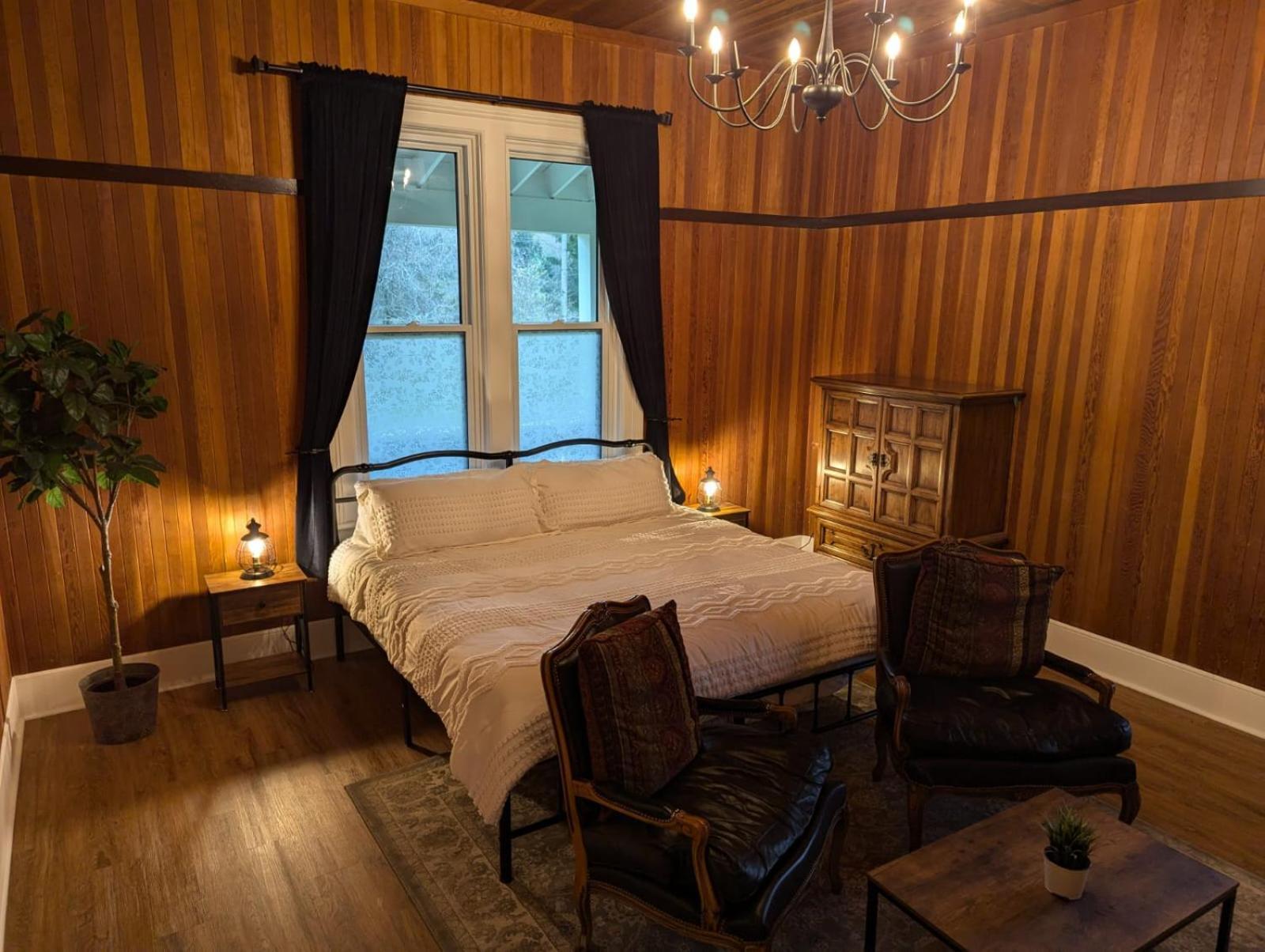Woodside Farm Country Inn Sooke Exteriör bild